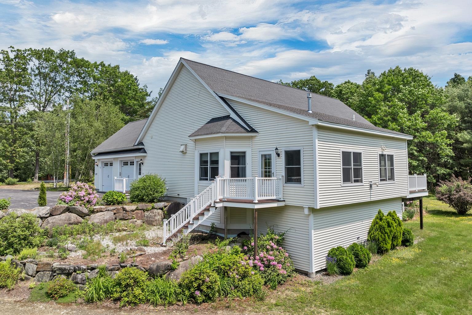 85 Blueberry Hill Road