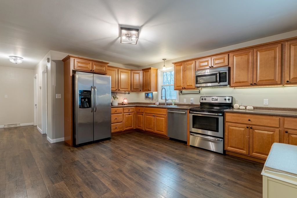 Photo of 30 White Birch Road, Wakefield, NH 03872 (MLS # 5069421)