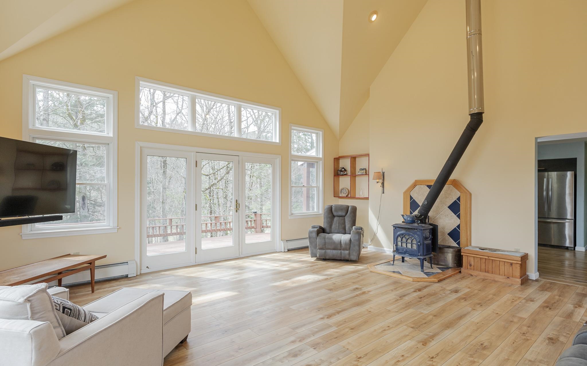 147 Pleasant View Lane