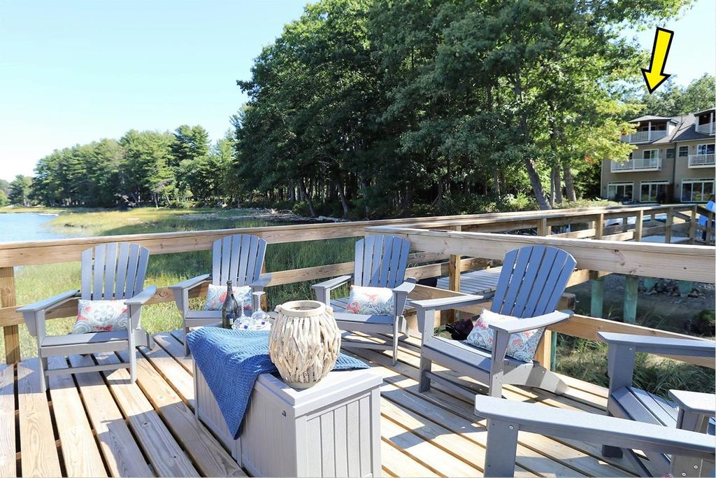 Photo of 41 Clearwater Drive, Dover, NH 03820 (MLS # 5070890)