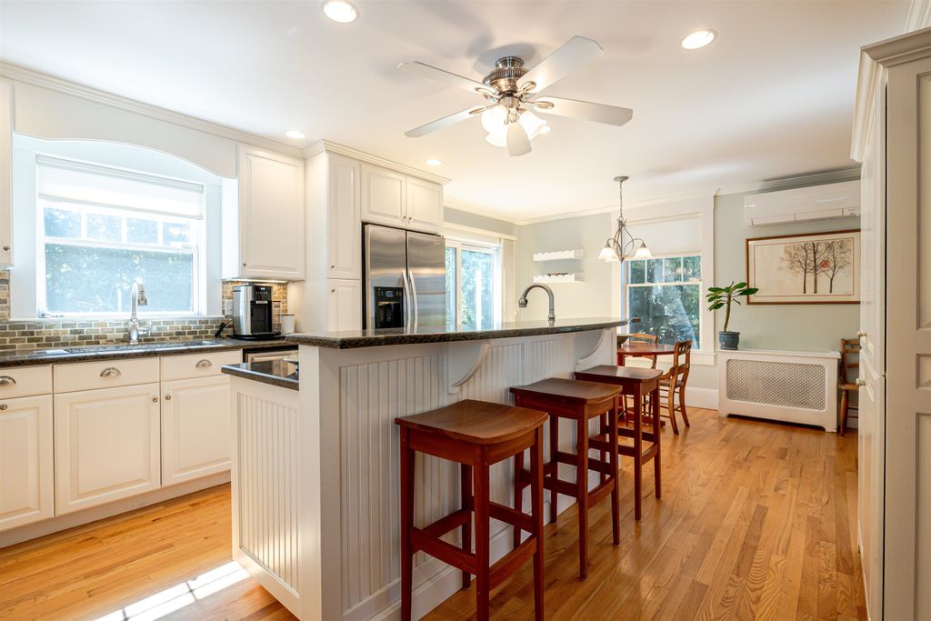 Photo of 34 Auburn Street, Concord, NH 03301 (MLS # 5083362)