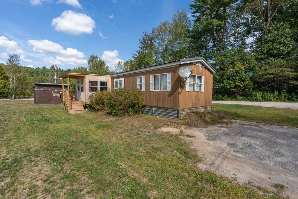 Photo of 42 Woodhill Village, Henniker, NH 03242 (MLS # 5061789)
