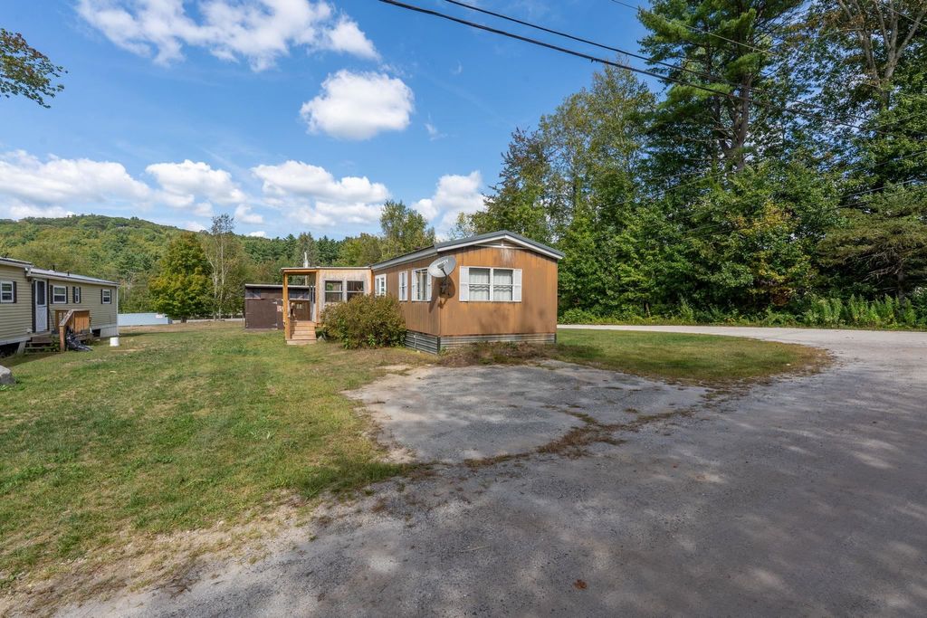 Photo of 42 Woodhill Village, Henniker, NH 03242 (MLS # 5061789)