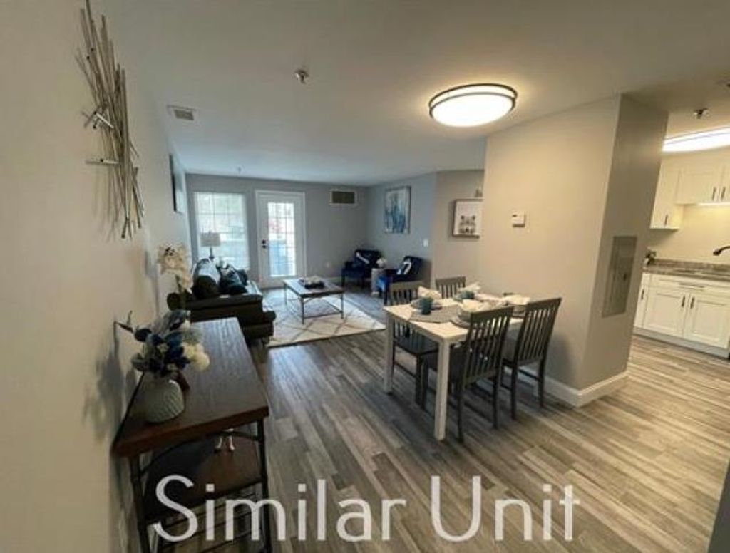 Photo of 30 Cherry Street #30-304, Concord, NH 03301 (MLS # 5086443)