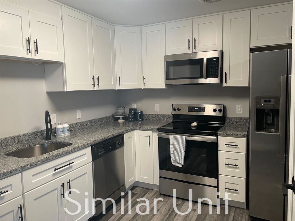 Photo of 30 Cherry Street #30-304, Concord, NH 03301 (MLS # 5086443)