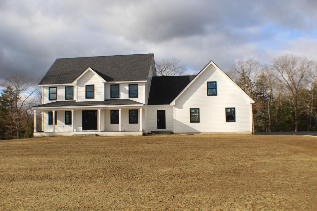 Photo of 27 Tyler Avenue, Epsom, NH 03234 (MLS # 5068822)