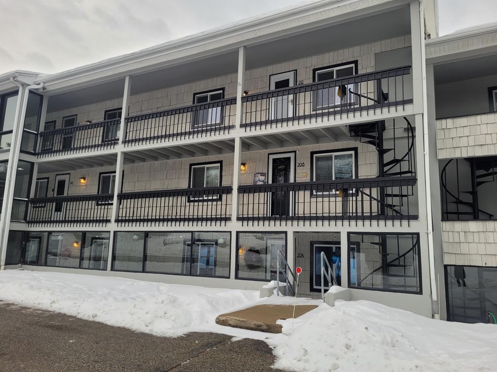 Photo of 663 Cherry Valley Road, Gilford, NH 03249 (MLS # 5072287)