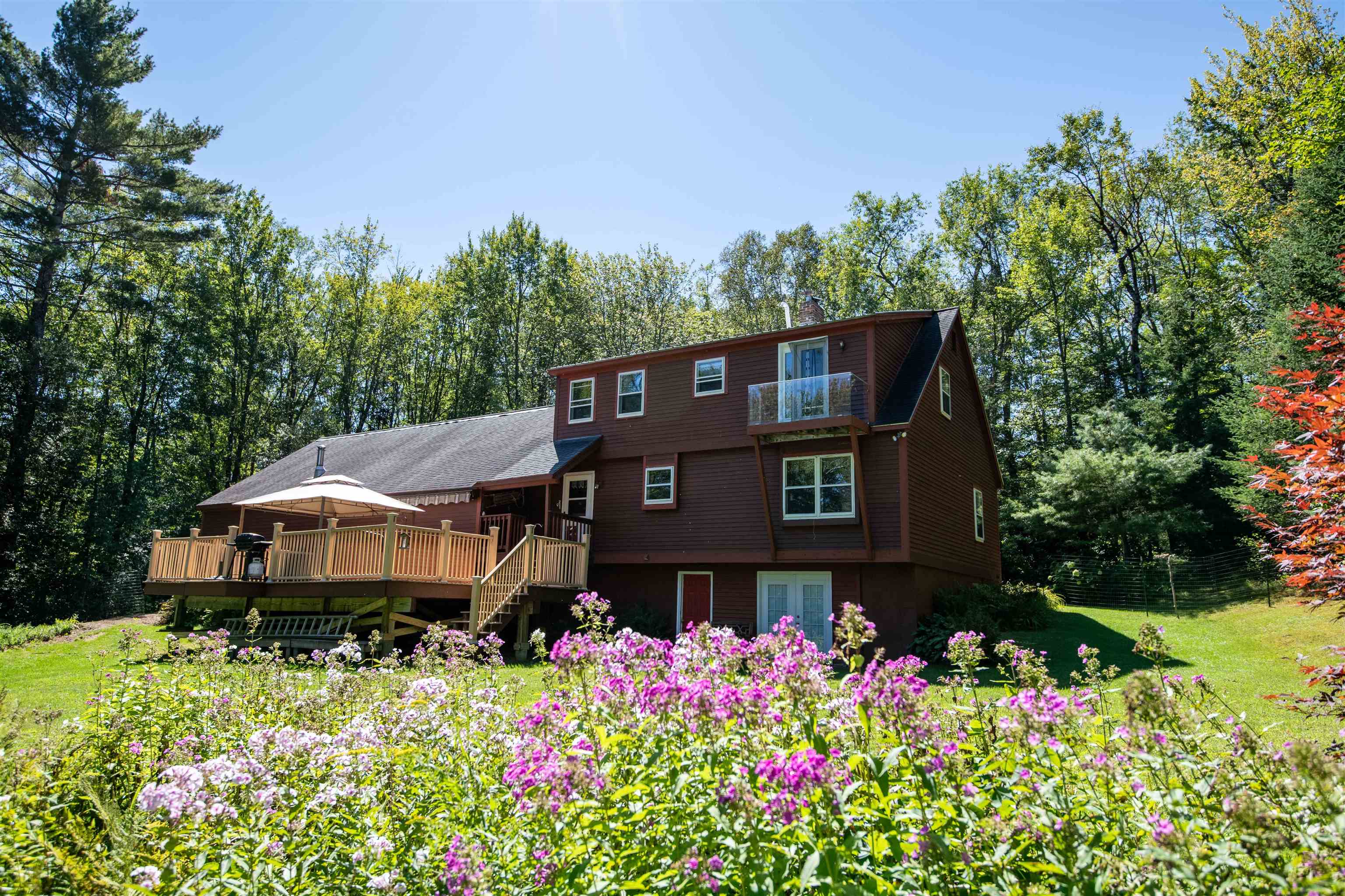 861 Summit Road