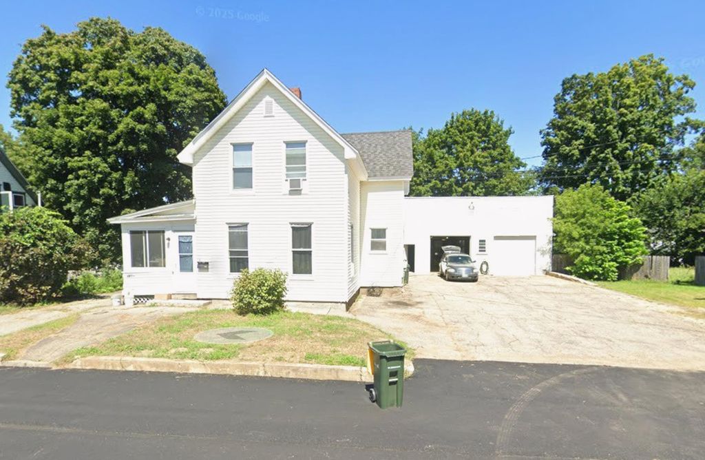 Photo of 14 Summer Street, Laconia, NH 03246 (MLS # 5081259)