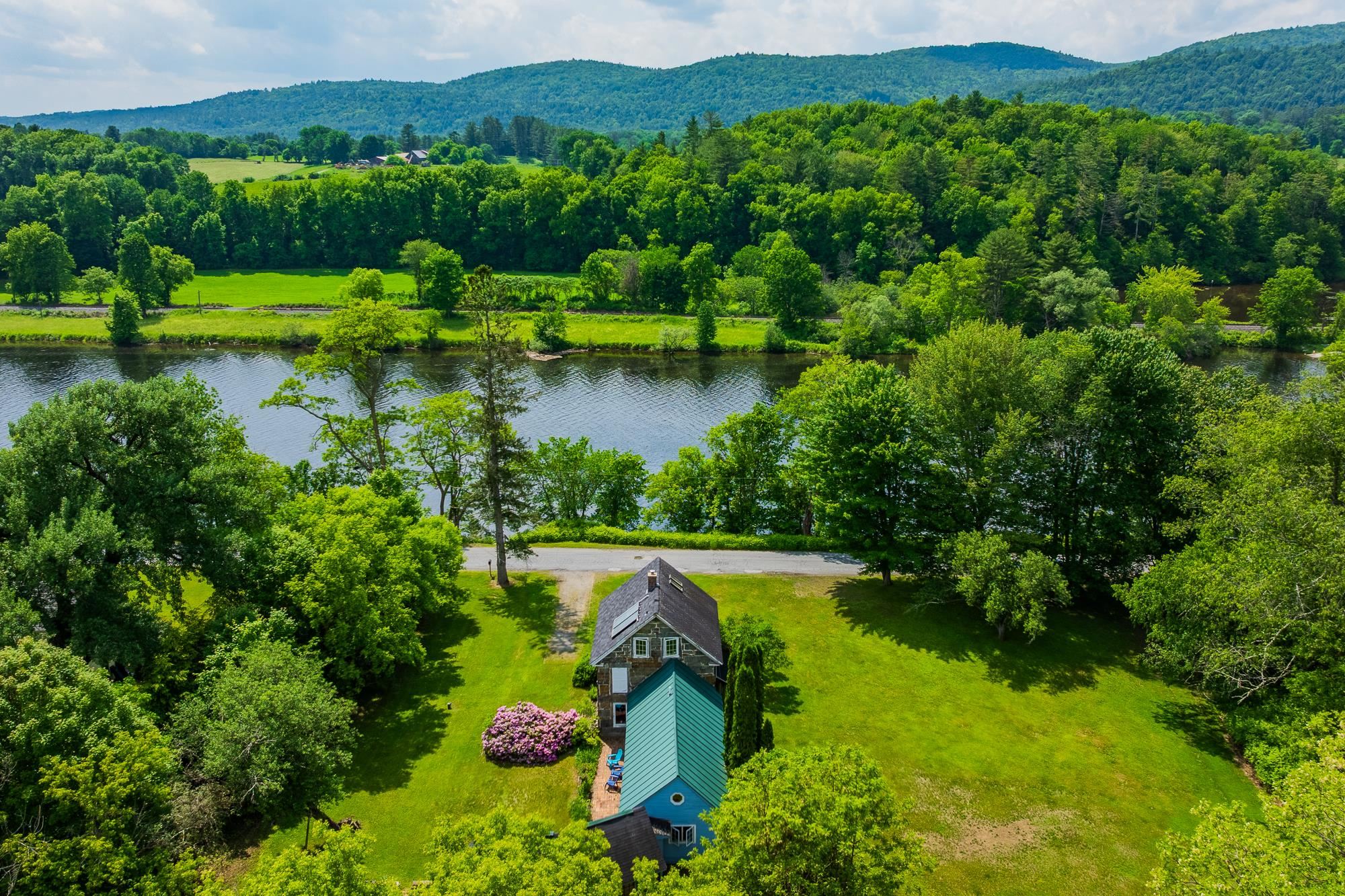 526 River Road