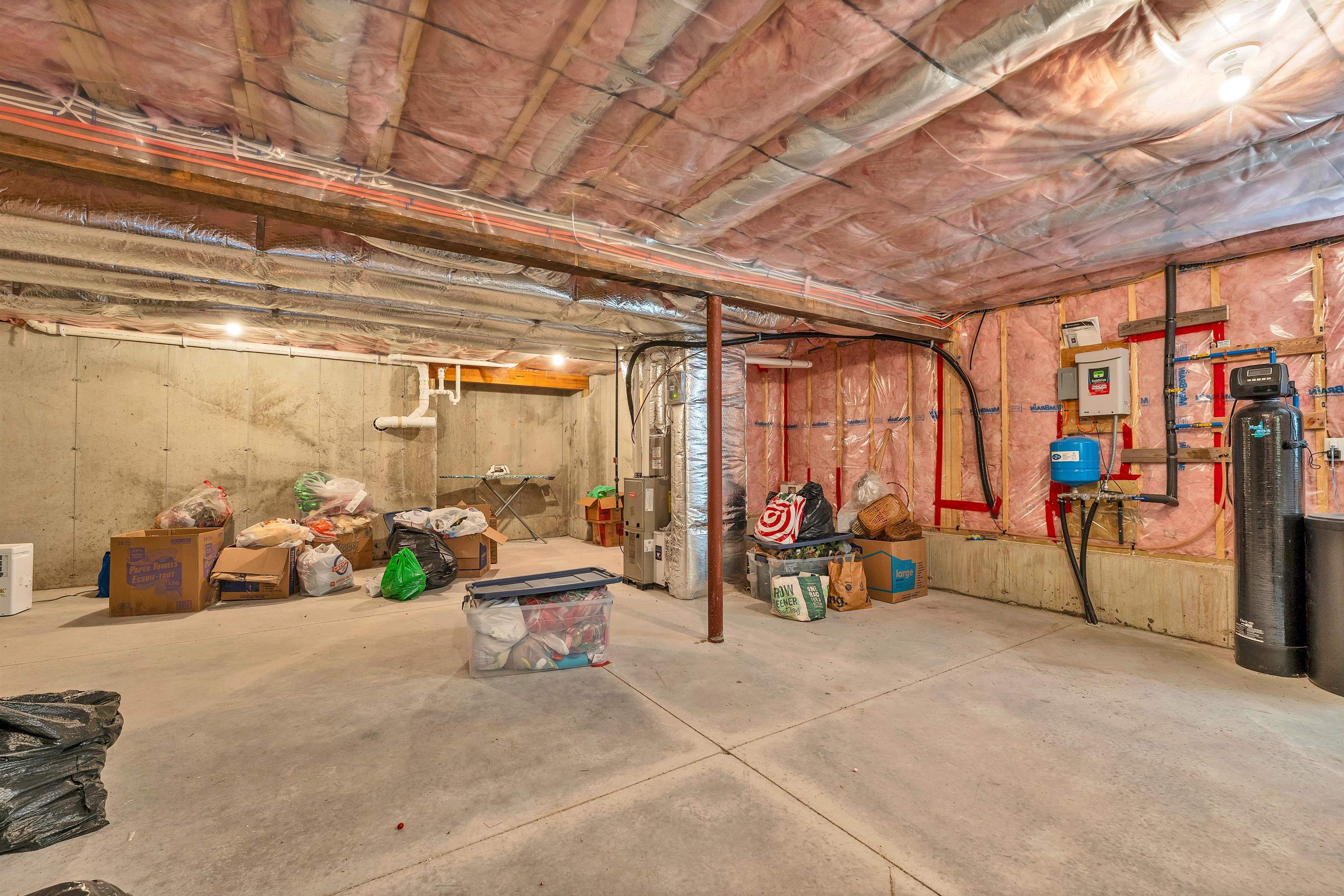 Londonderry, New Hampshire 03053, United States, 3 Bedrooms Bedrooms, ,3 BathroomsBathrooms,Residential,Active,144670