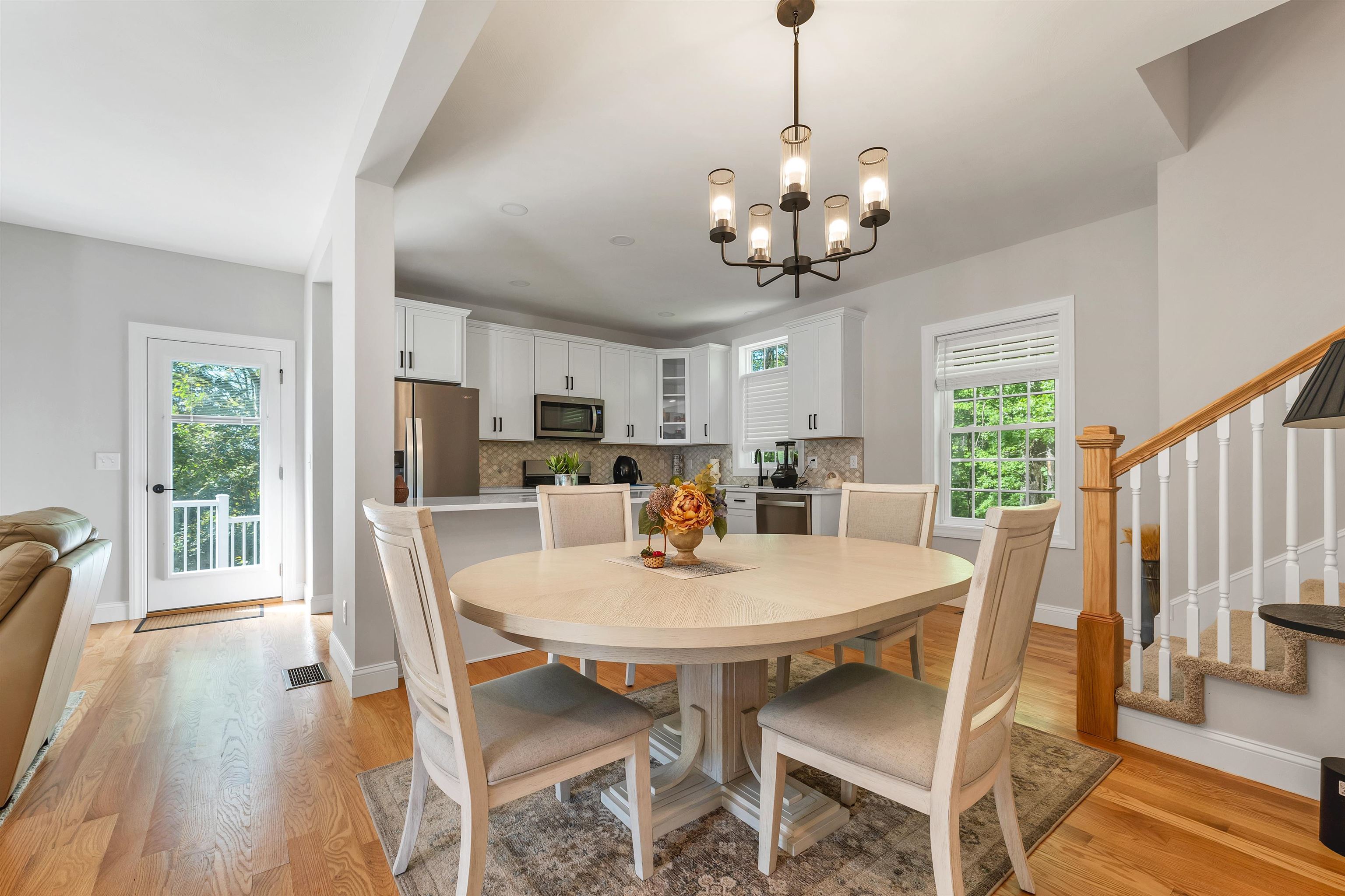 Londonderry, New Hampshire 03053, United States, 3 Bedrooms Bedrooms, ,3 BathroomsBathrooms,Residential,Active,144670