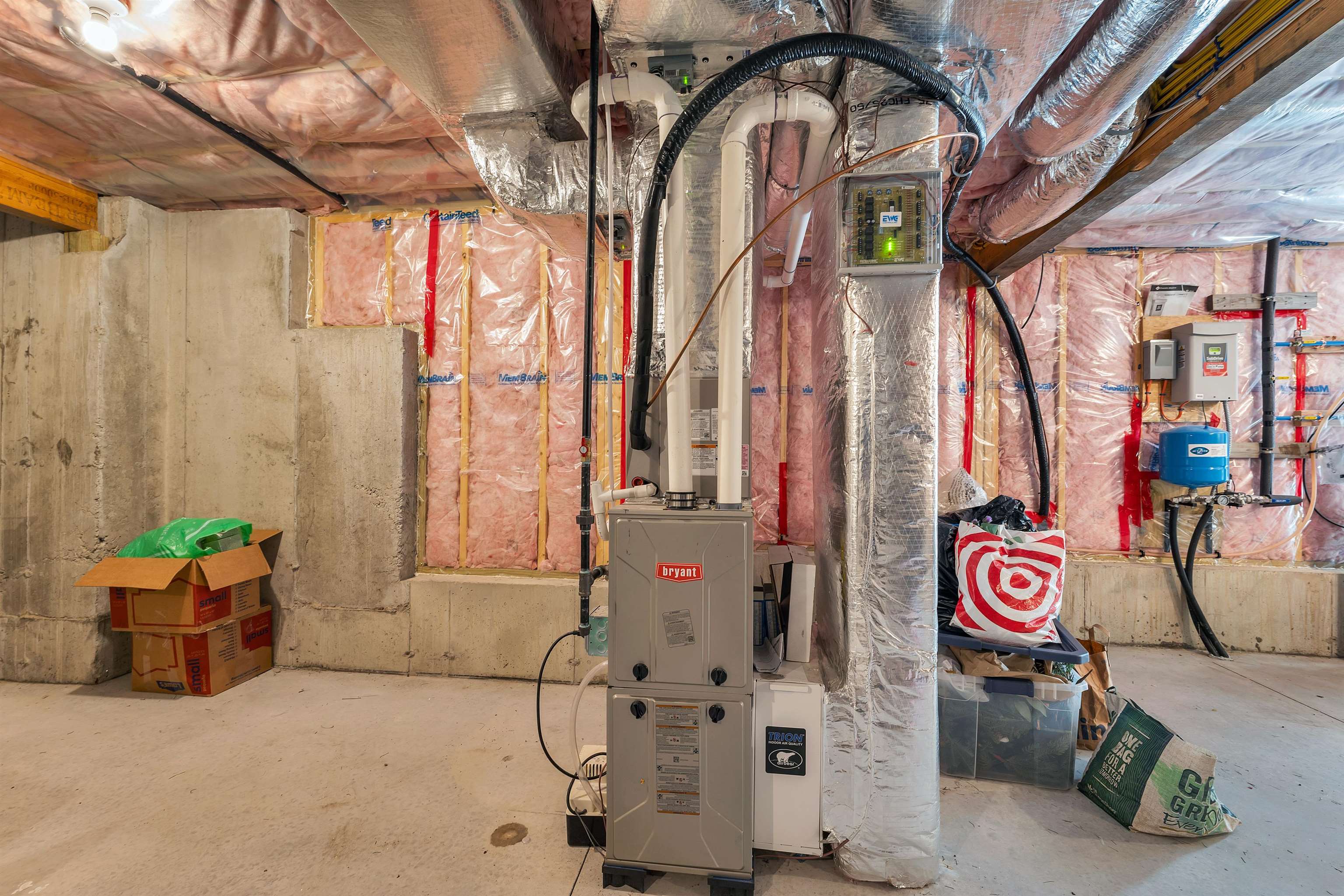 Londonderry, New Hampshire 03053, United States, 3 Bedrooms Bedrooms, ,3 BathroomsBathrooms,Residential,Active,144670