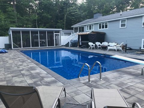 Photo of 51 Margate Drive, Auburn, NH 03032 (MLS # 5082759)