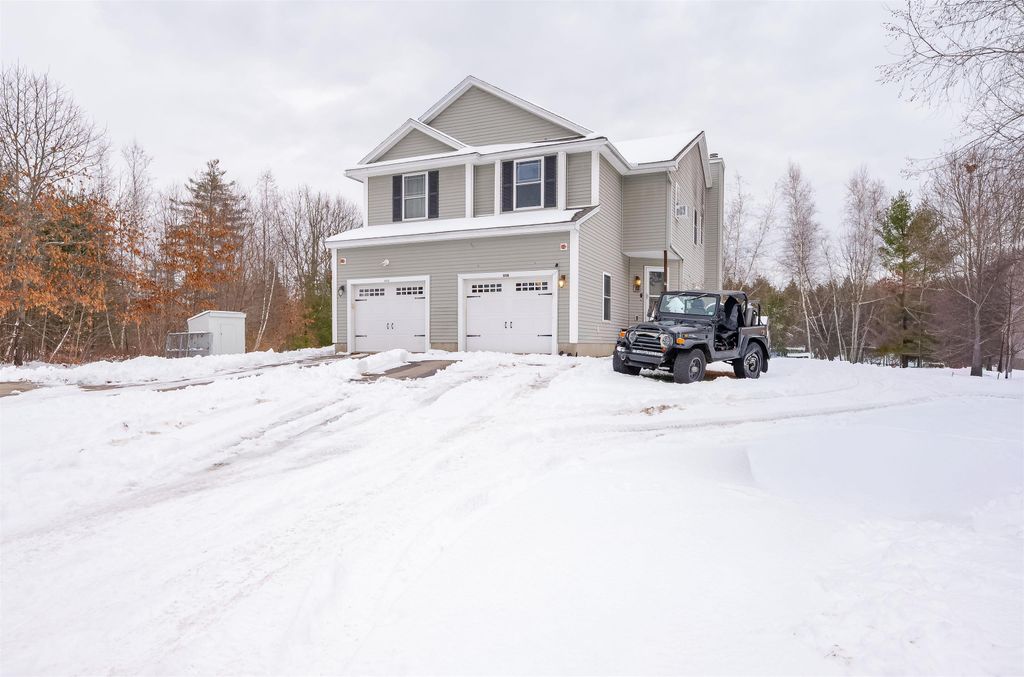 Photo of 80 Trinity Circle #B, Rochester, NH 03839 (MLS # 5071262)