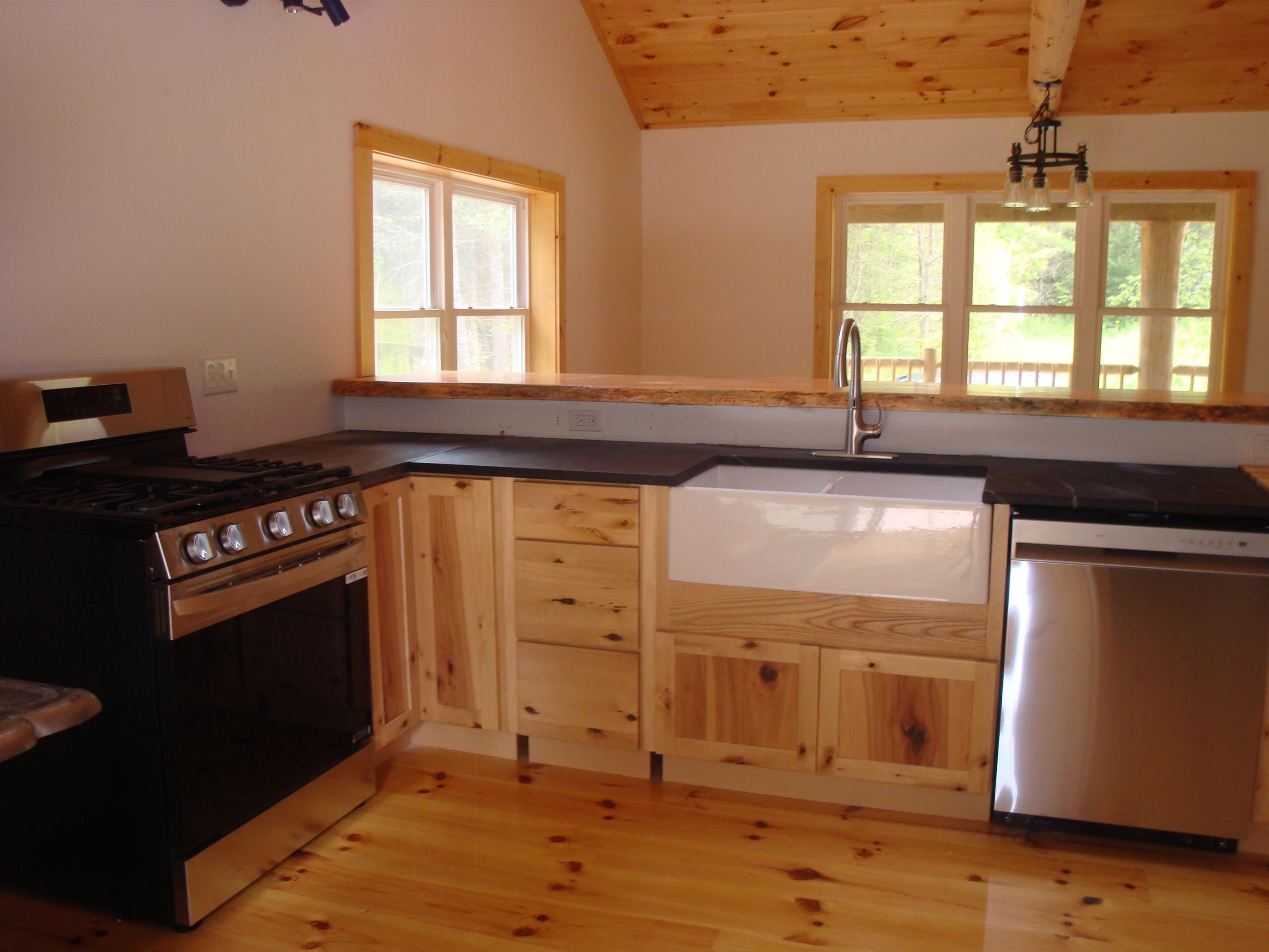 141 Mercier Road