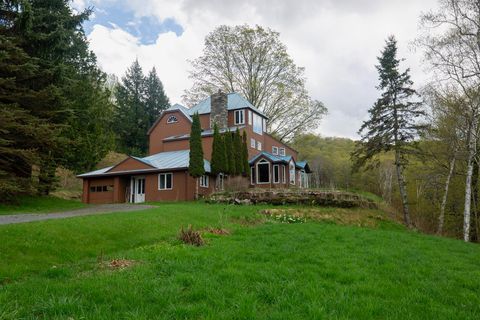 1605 Kingdom Road Vershire VT 05079