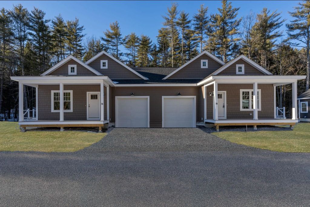 Photo of 3 Debbie Lane, Amherst, NH 03031 (MLS # 5089087)