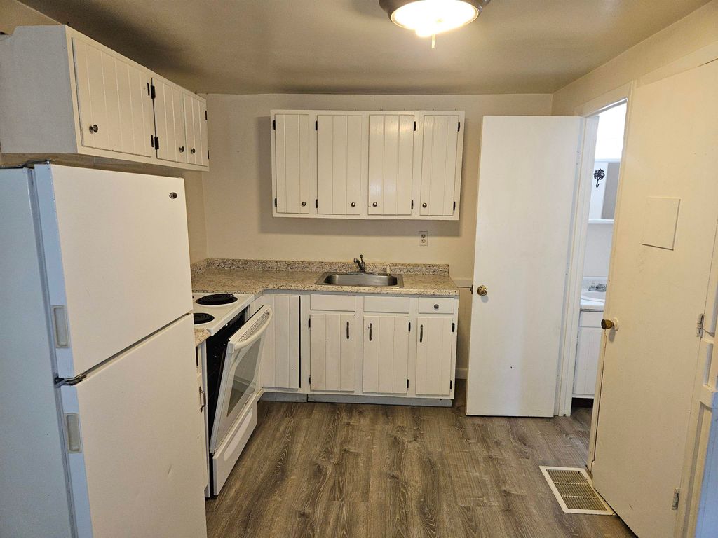 Photo of 87 Sixth Street #R, Dover, NH 03820 (MLS # 5063157)