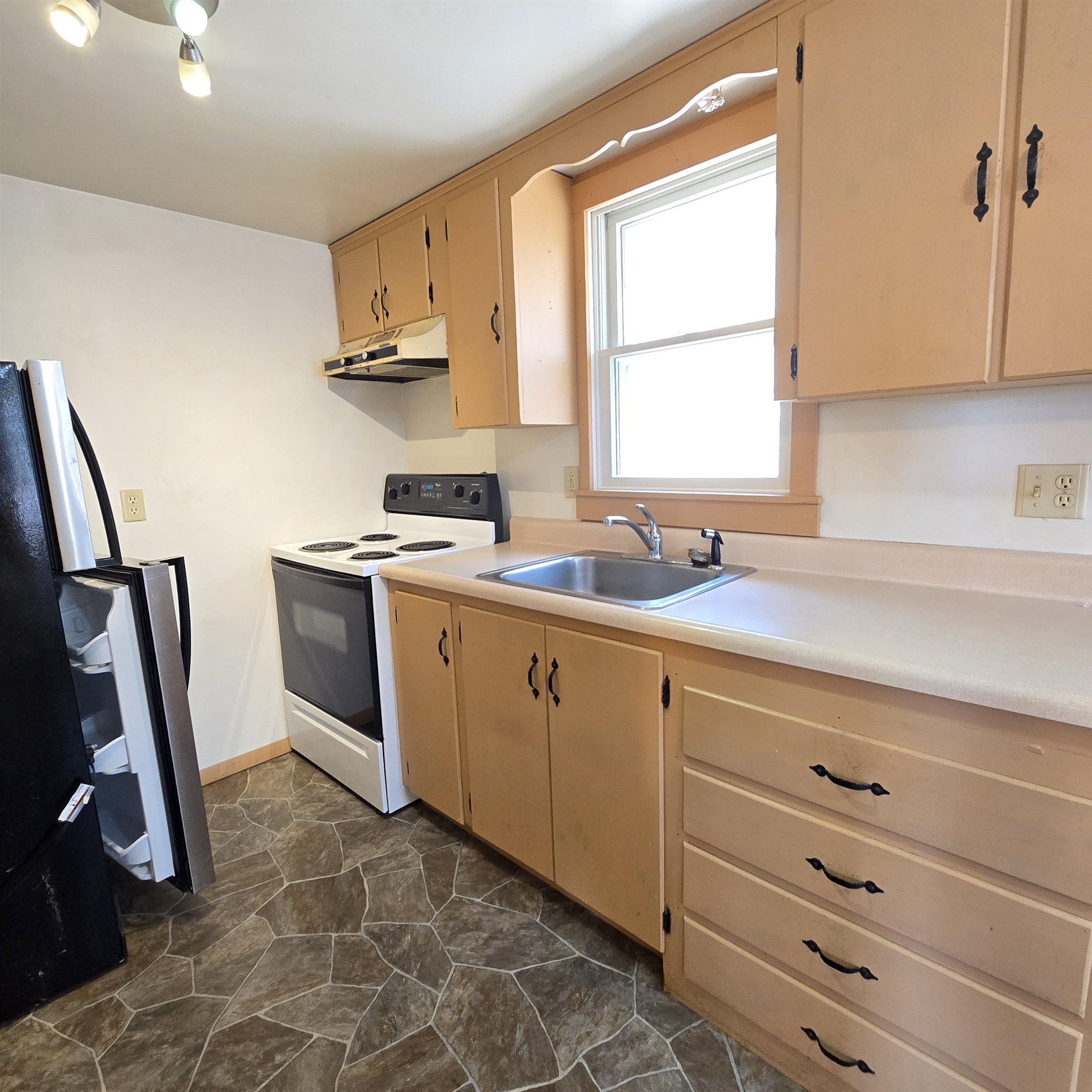 136B Range Road