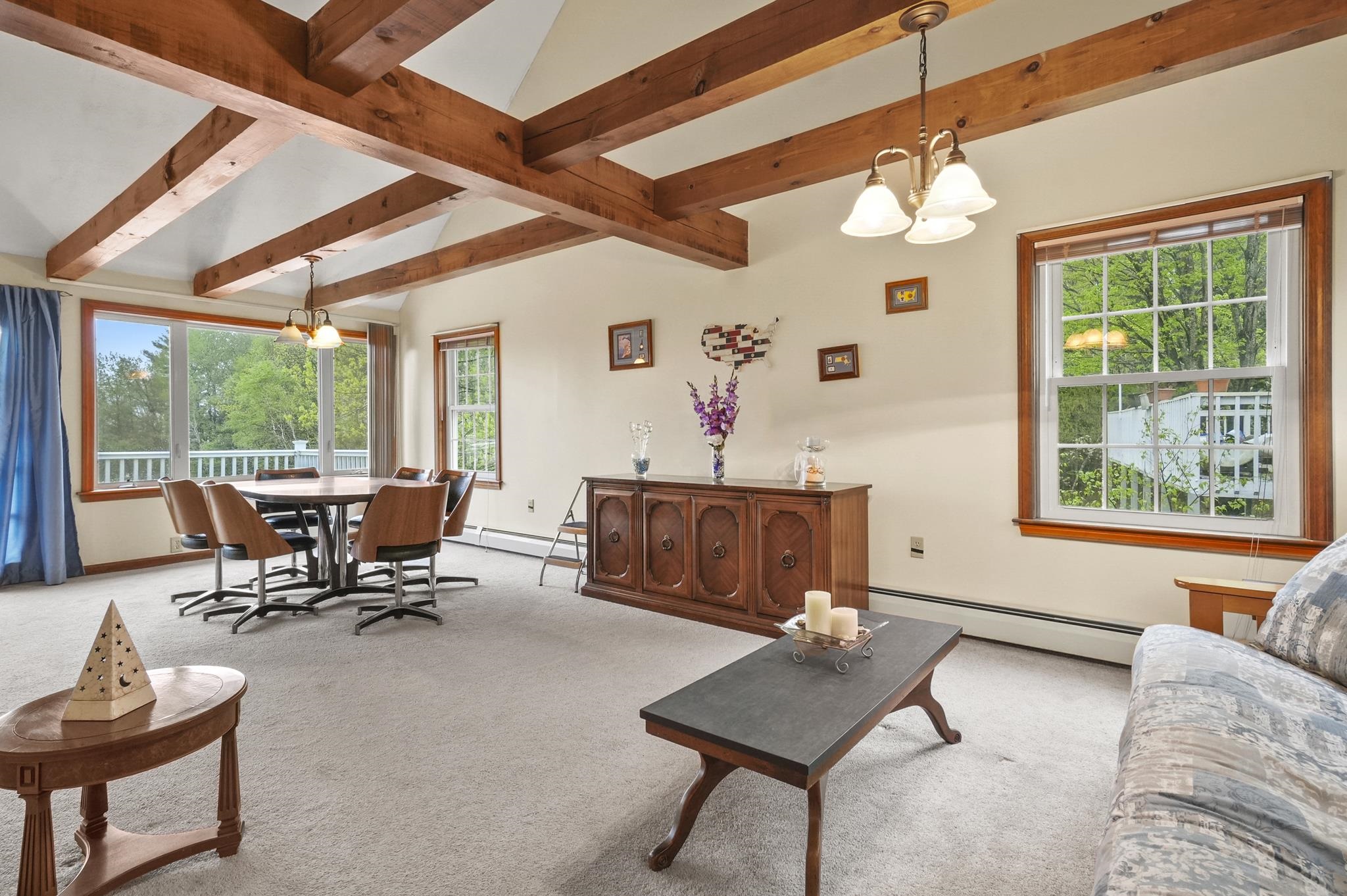 2761 Lake Shore Road 13