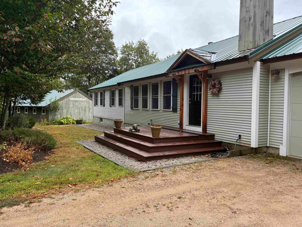 Photo of 41 Middle Ledge Rd Road, Bartlett, NH 03838 (MLS # 5064374)