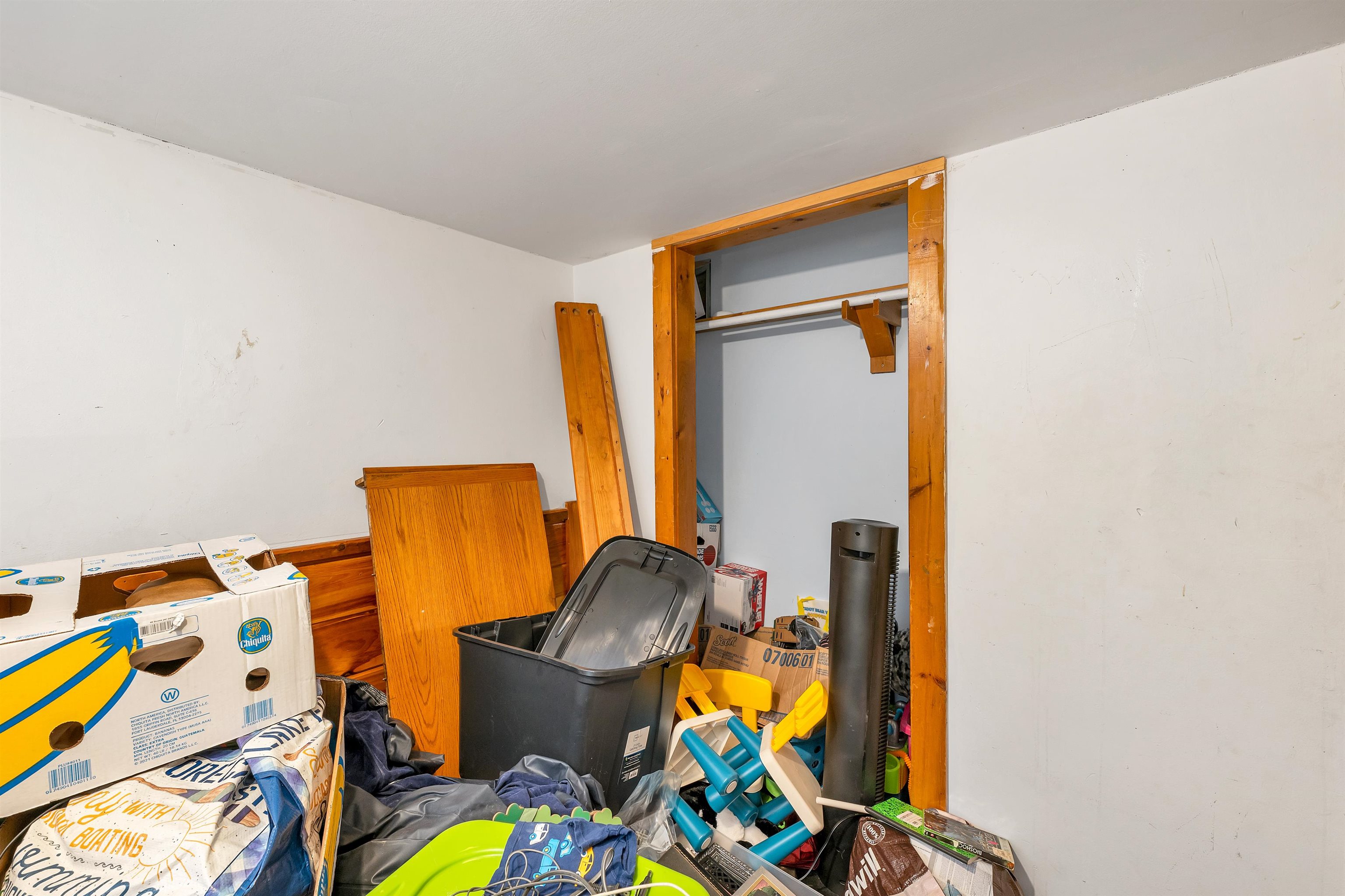 Ossipee, New Hampshire 03864, United States, 3 Bedrooms Bedrooms, ,2 BathroomsBathrooms,Residential,Active,97130