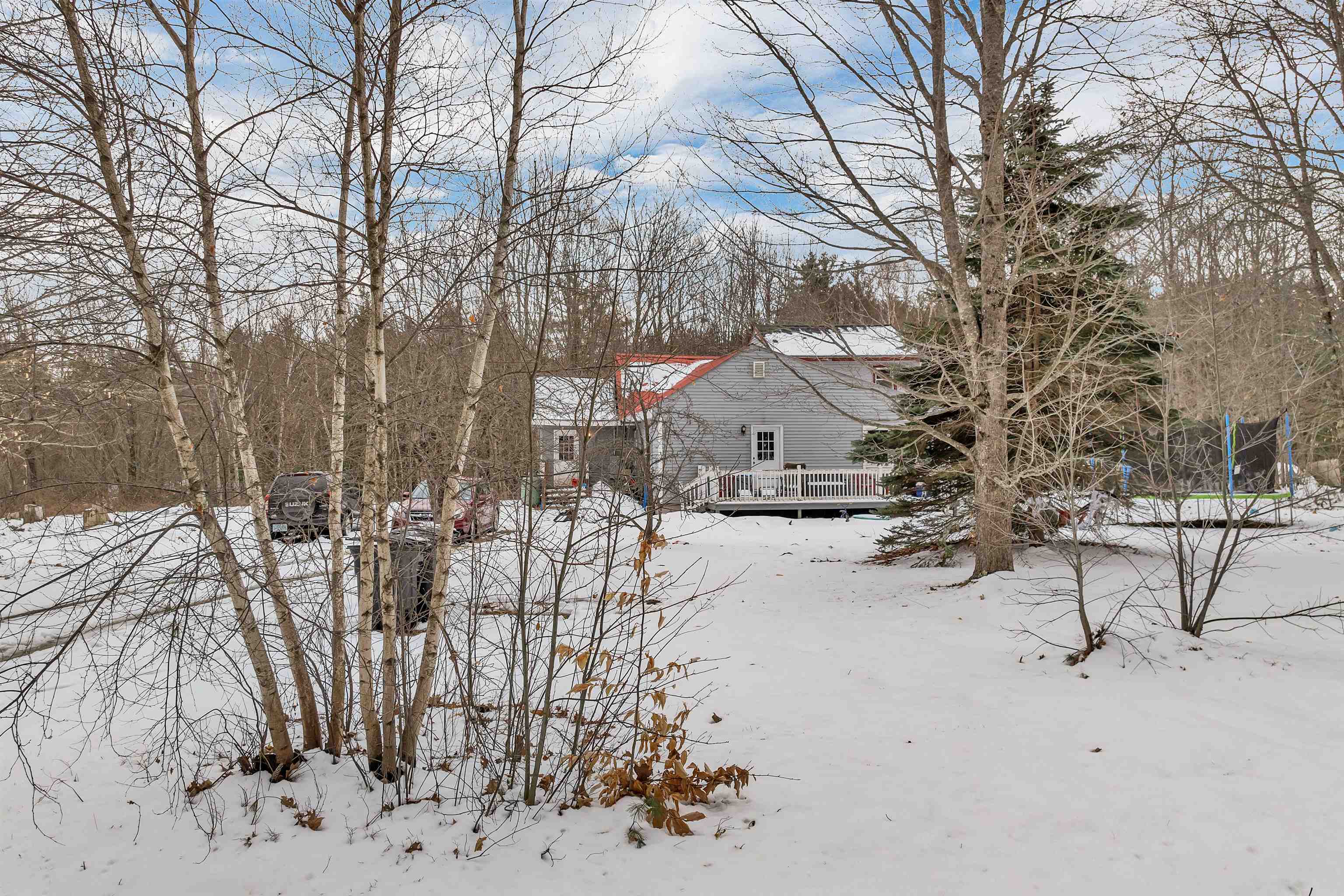 Ossipee, New Hampshire 03864, United States, 3 Bedrooms Bedrooms, ,2 BathroomsBathrooms,Residential,Active,97130