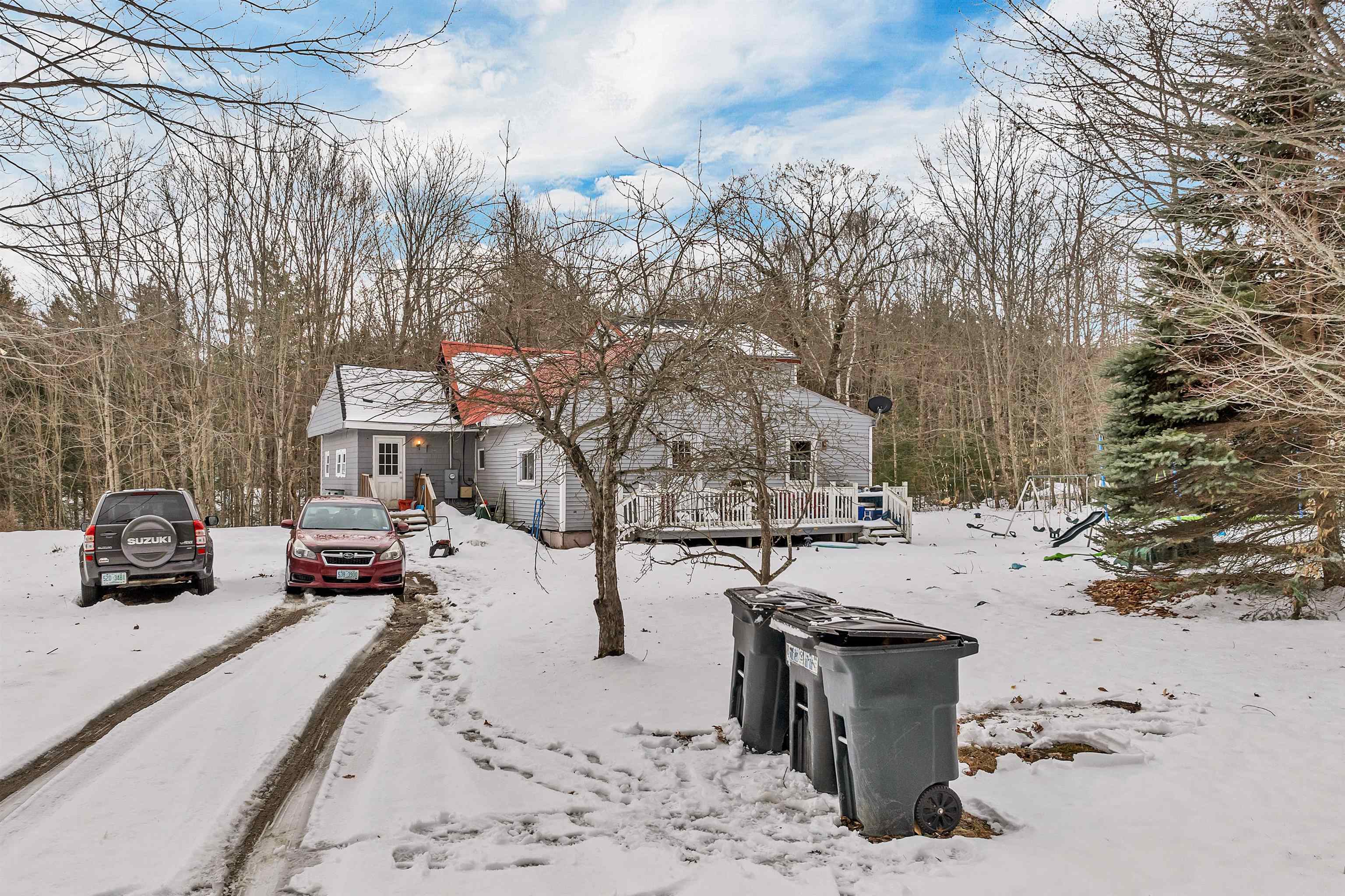 Ossipee, New Hampshire 03864, United States, 3 Bedrooms Bedrooms, ,2 BathroomsBathrooms,Residential,Active,97130