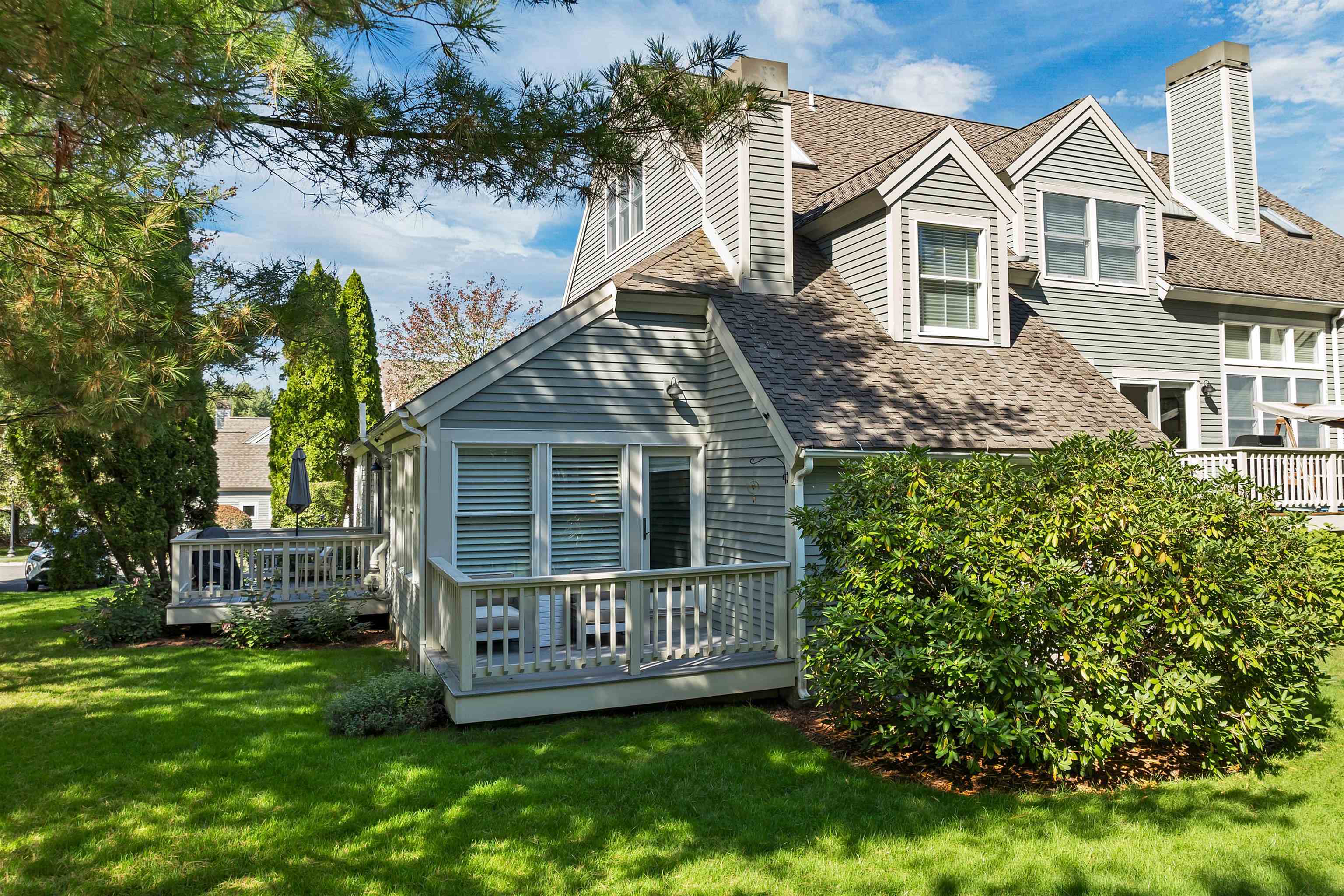 84 Hawthorne Village Road