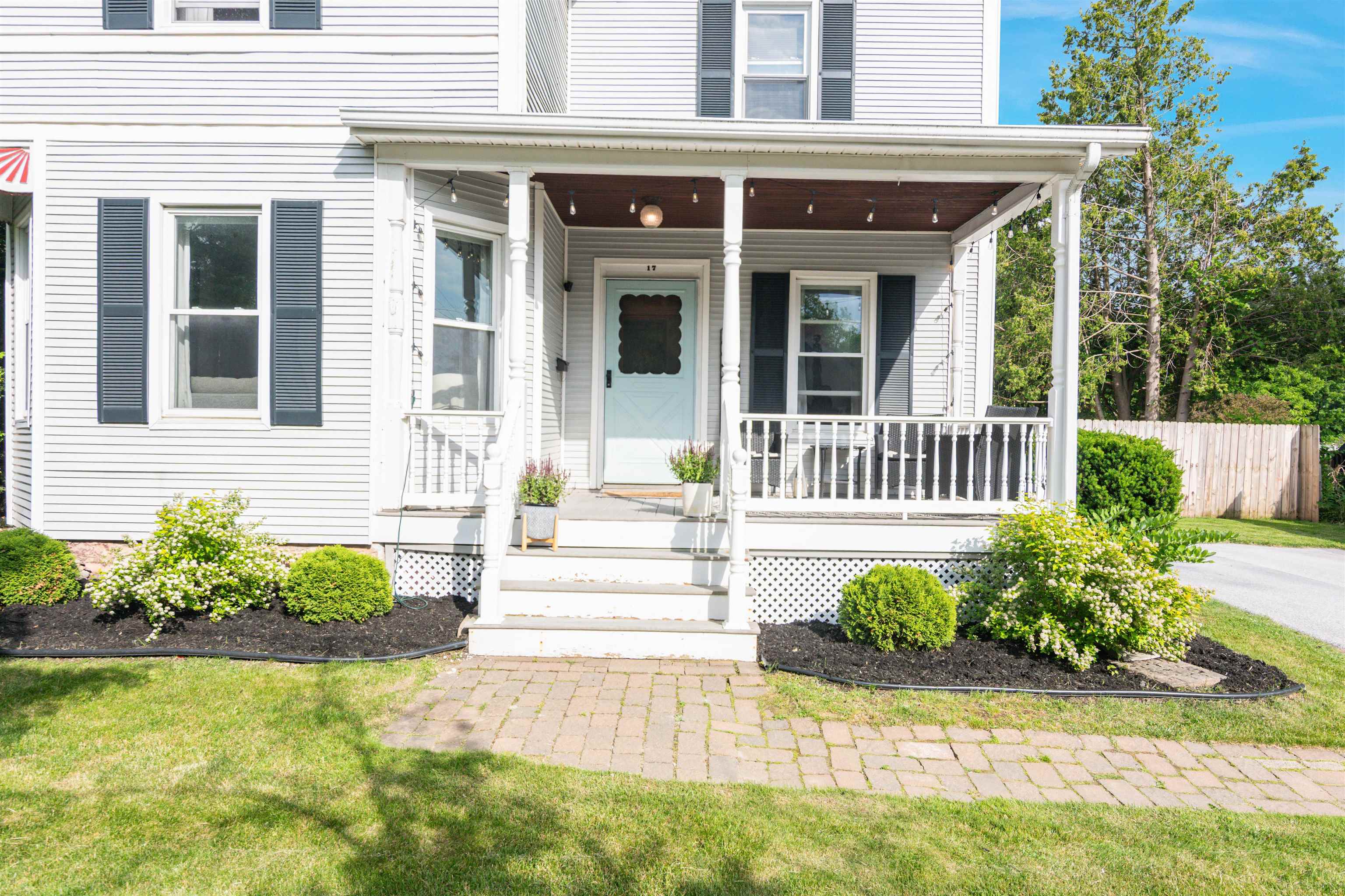 17 Brown Avenue