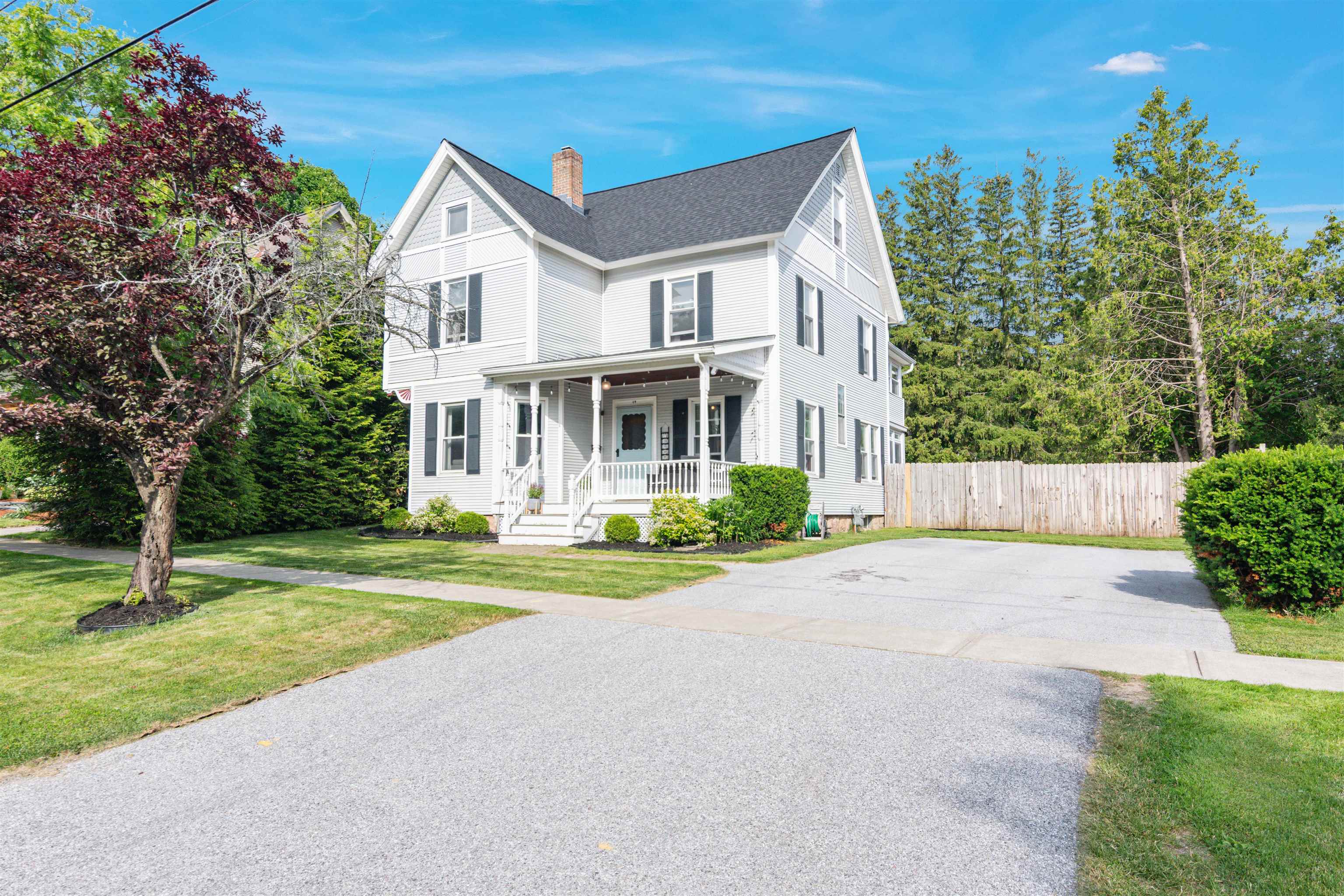 17 Brown Avenue
