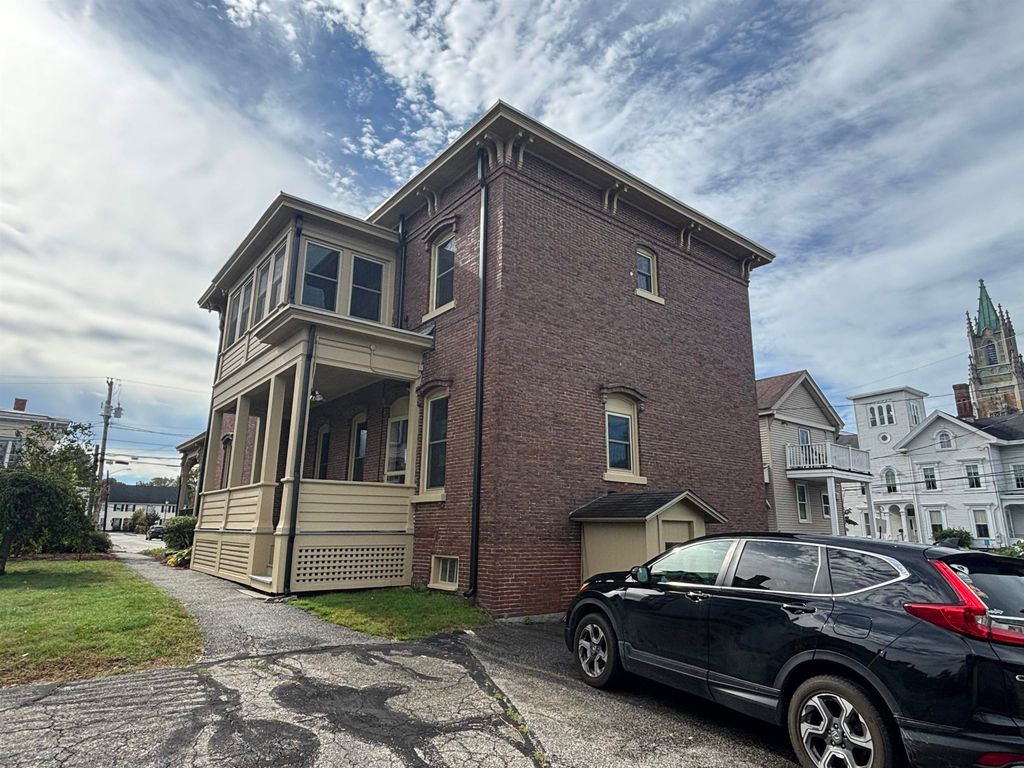 Photo of 48 Pleasant Street, Concord, NH 03031 (MLS # 5065667)