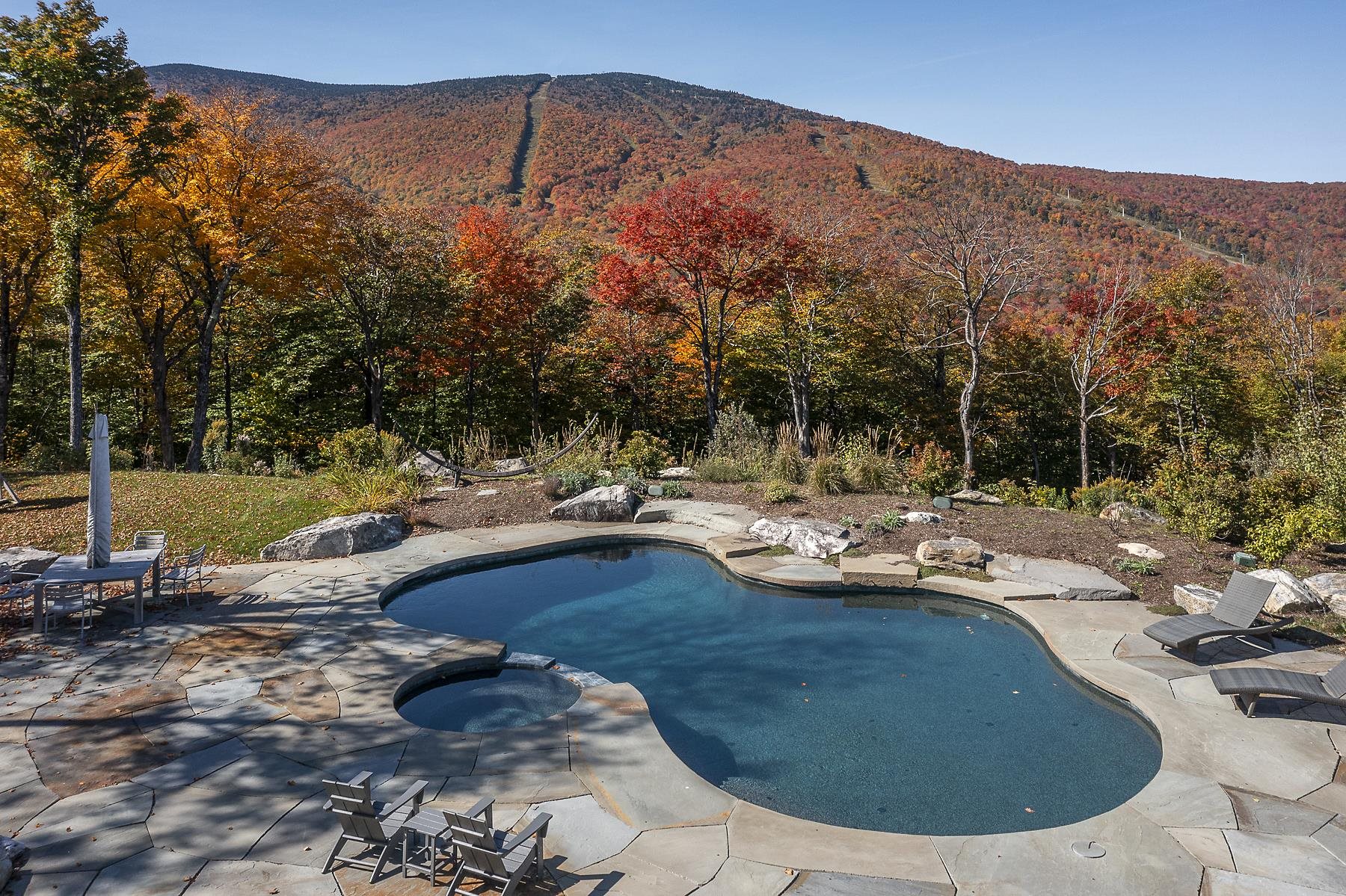 454 Mountain Road
