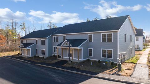 Photo of 13 Miami Way #B, Rochester, NH 03867 (MLS # 5026228)