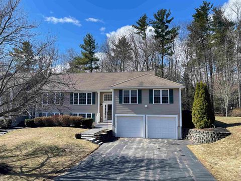 Photo of 26 FORREST Street, Hampstead, NH 03826 (MLS # 5080967)