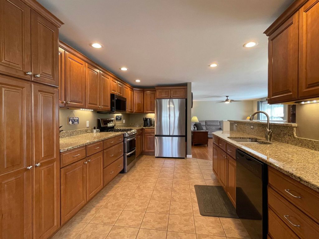 Photo of 26 FORREST Street, Hampstead, NH 03826 (MLS # 5080967)