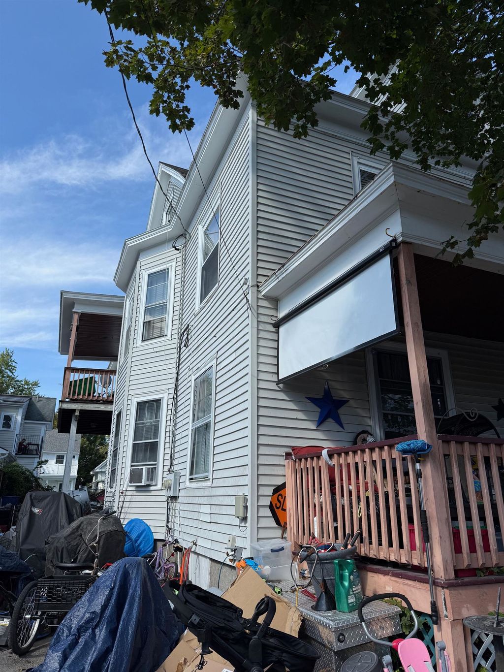 Photo of 6 Ray Street, Manchester, NH 03104 (MLS # 5063112)