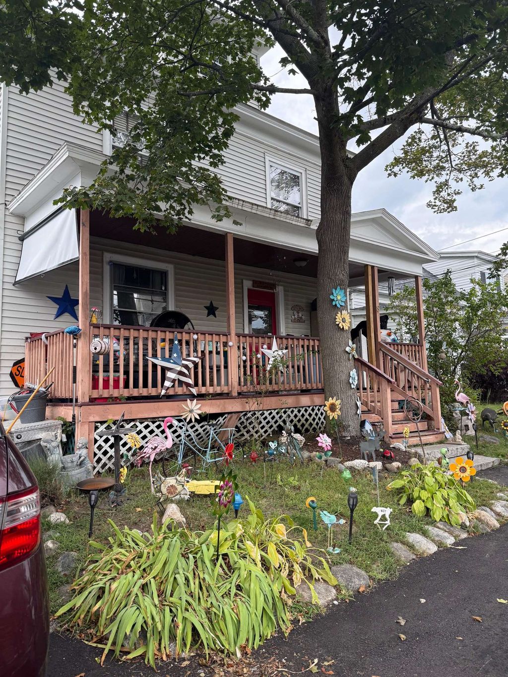 Photo of 6 Ray Street, Manchester, NH 03104 (MLS # 5063112)