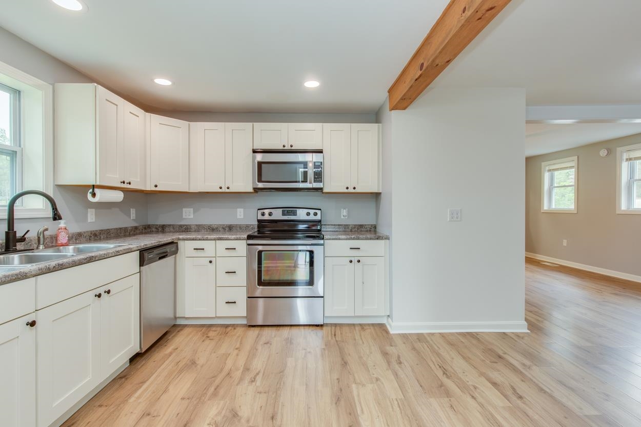 Northfield, New Hampshire 03276, United States, 2 Bedrooms Bedrooms, ,2 BathroomsBathrooms,Residential,Active,166889