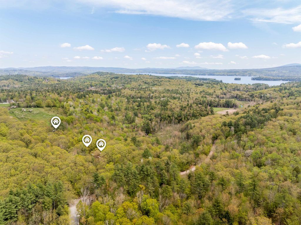 Photo of 1428 Sugarhouse Lane, Sunapee, NH 03782 (MLS # 5041491)