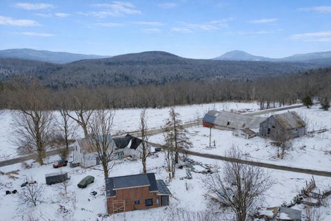 12 Baraw Road Lowell VT 05847