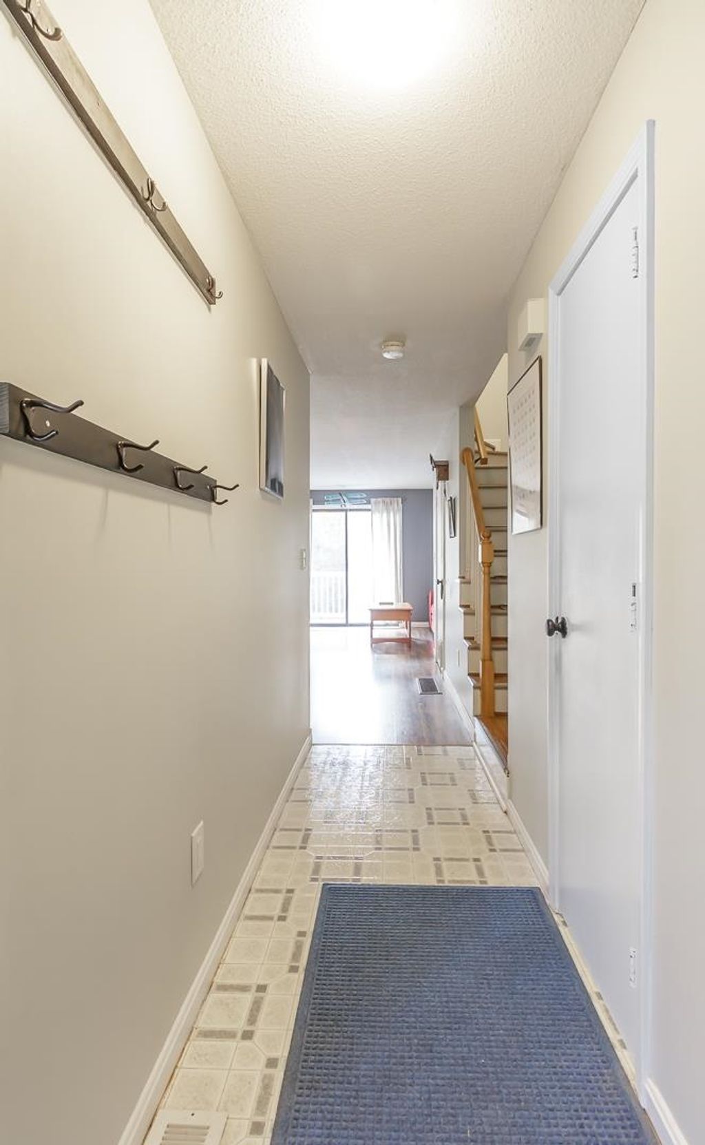 Photo of 534 Fox Hollow Way, Manchester, NH 03104 (MLS # 5069590)