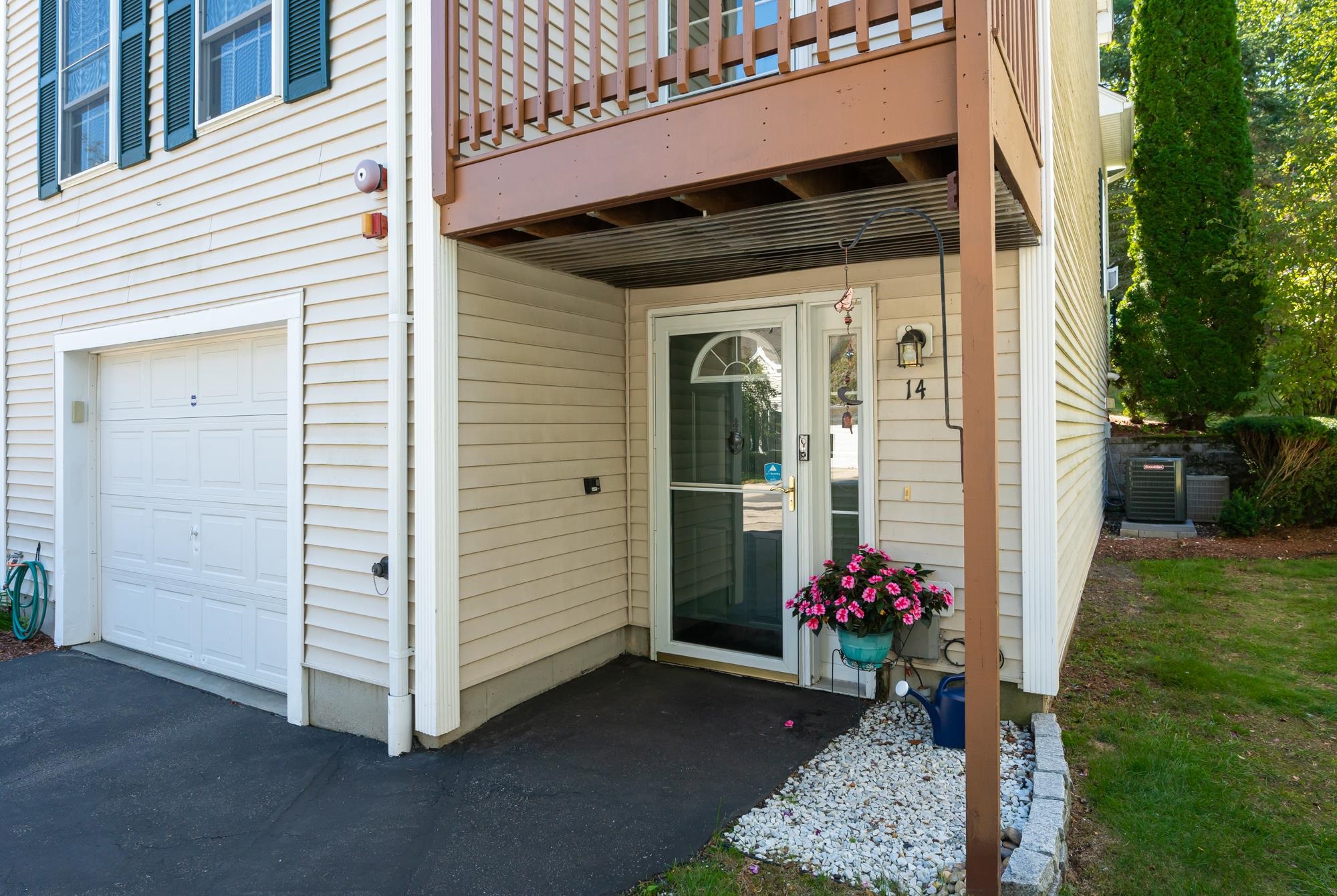 14 Echo Shore Drive