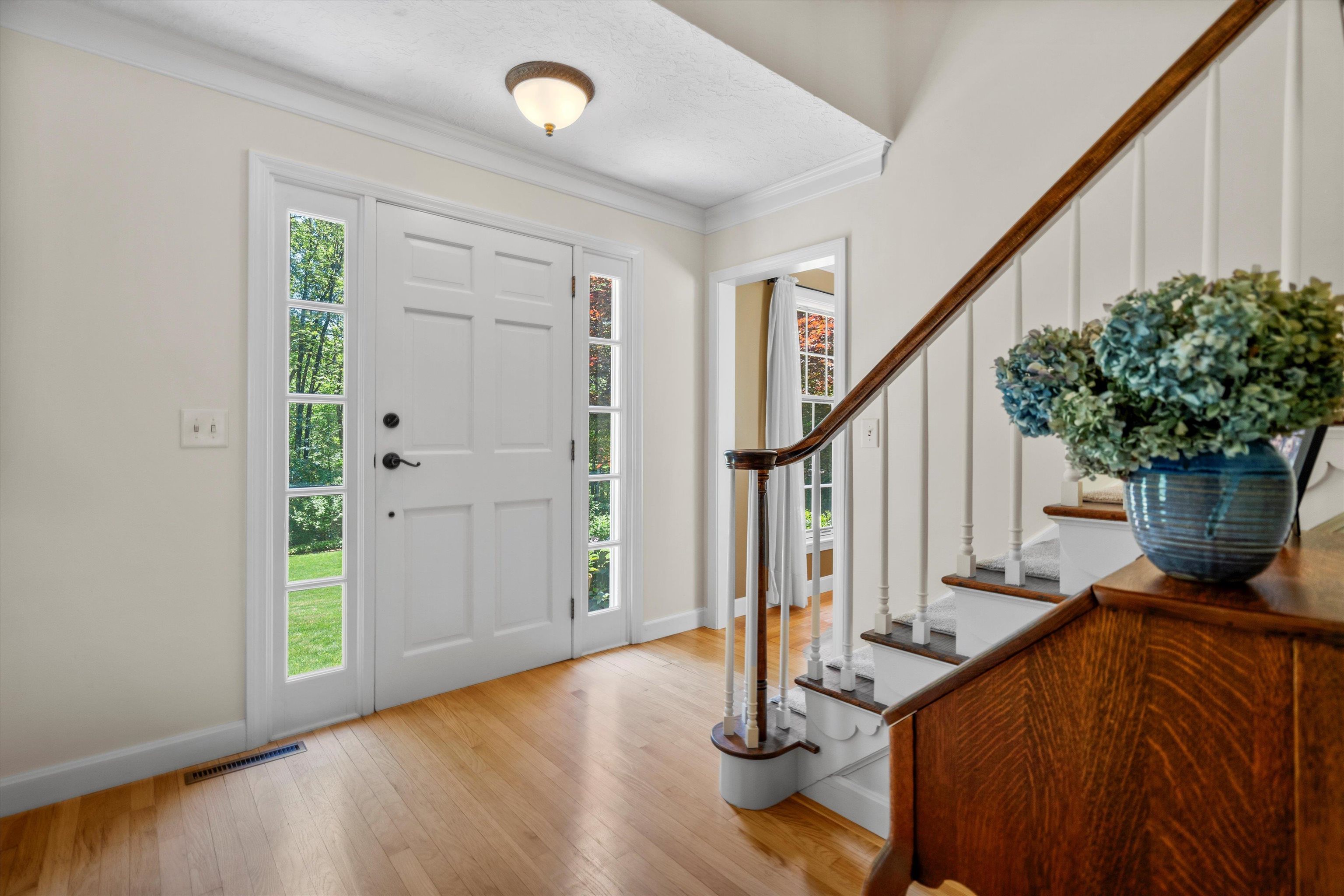 10 Buttonwood Road