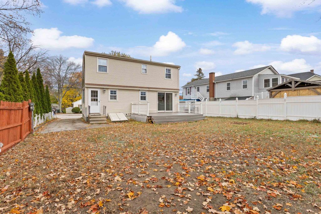 Photo of 80 Jewett Street, Manchester, NH 03103 (MLS # 5067731)