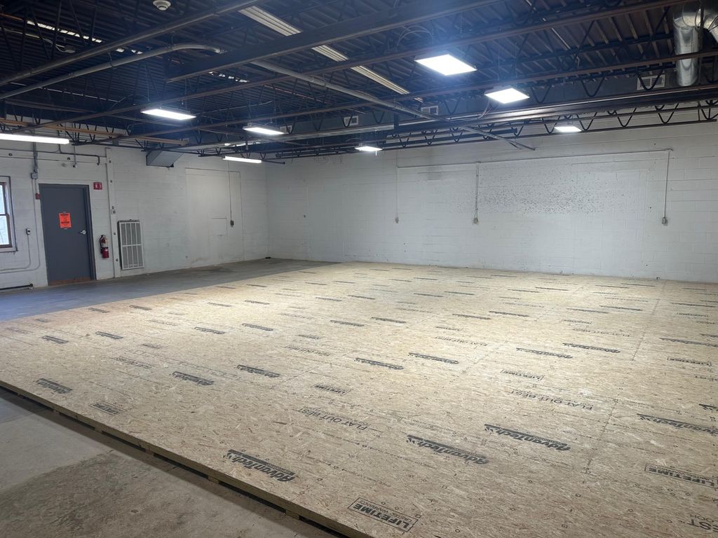 Photo of 12 Kingston Road #B, Exeter, NH 03833 (MLS # 5083734)