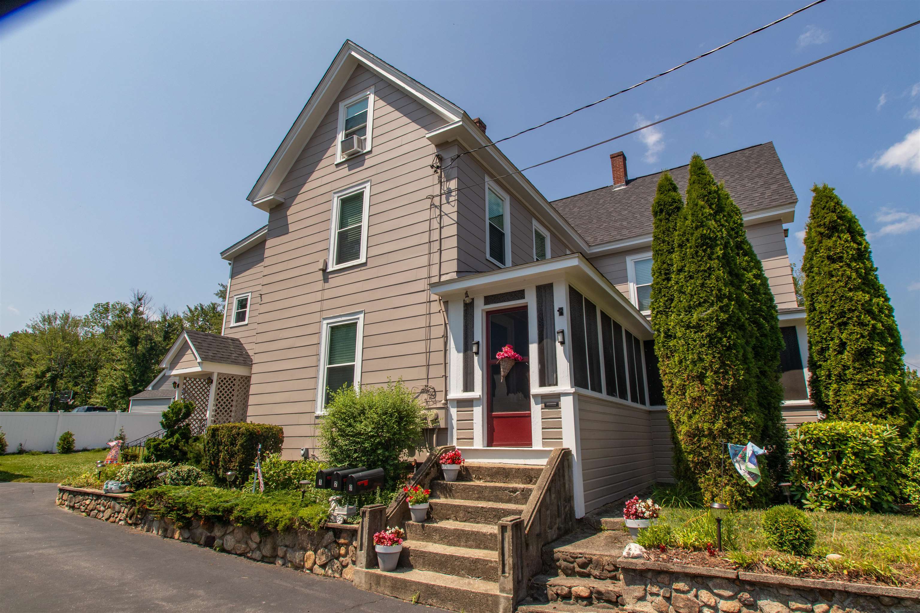 106 Knight Street