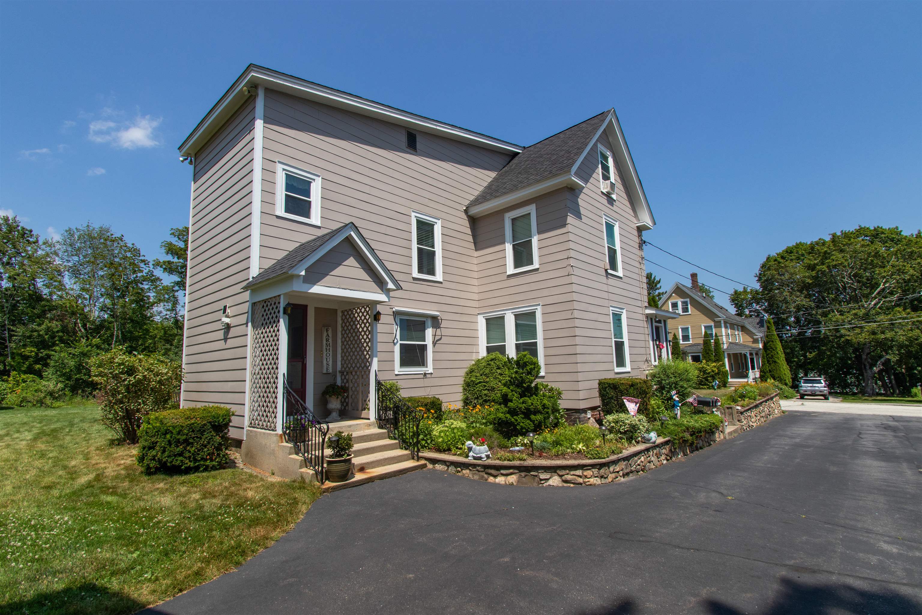 106 Knight Street