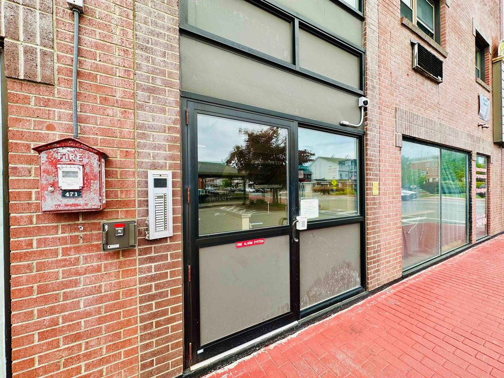 Photo of 6 West Broadway Street #22, Derry, NH 03038 (MLS # 4997813)